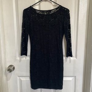 Forever 21 size small lace dress